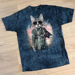 🌻 The Mountain Top Cat T-Shirt